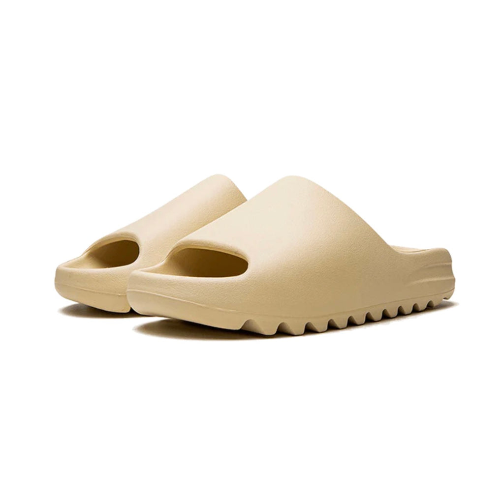 Yeezy Slide "Bone"