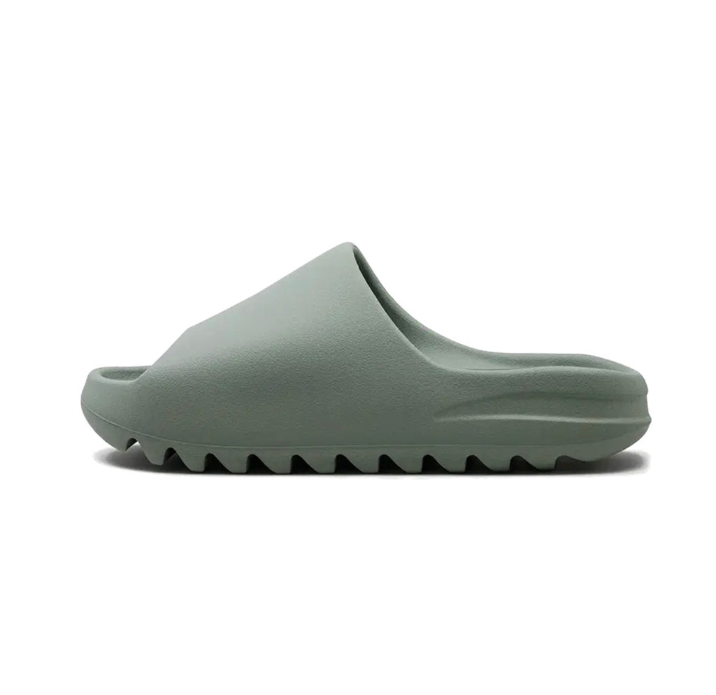 Yeezy Slide "Salt"